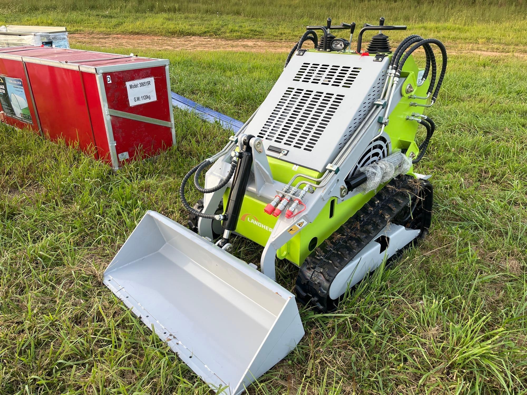 2025 New/Unused Min Skid Steer Loader (A51573)