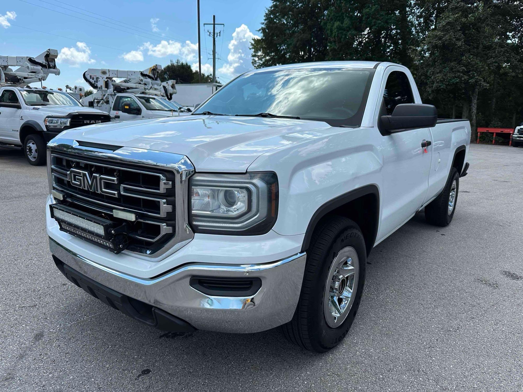 2016 GMC Sierra Pickup Truck, VIN # 1GTN1LEC5GZ901362 (A51572)