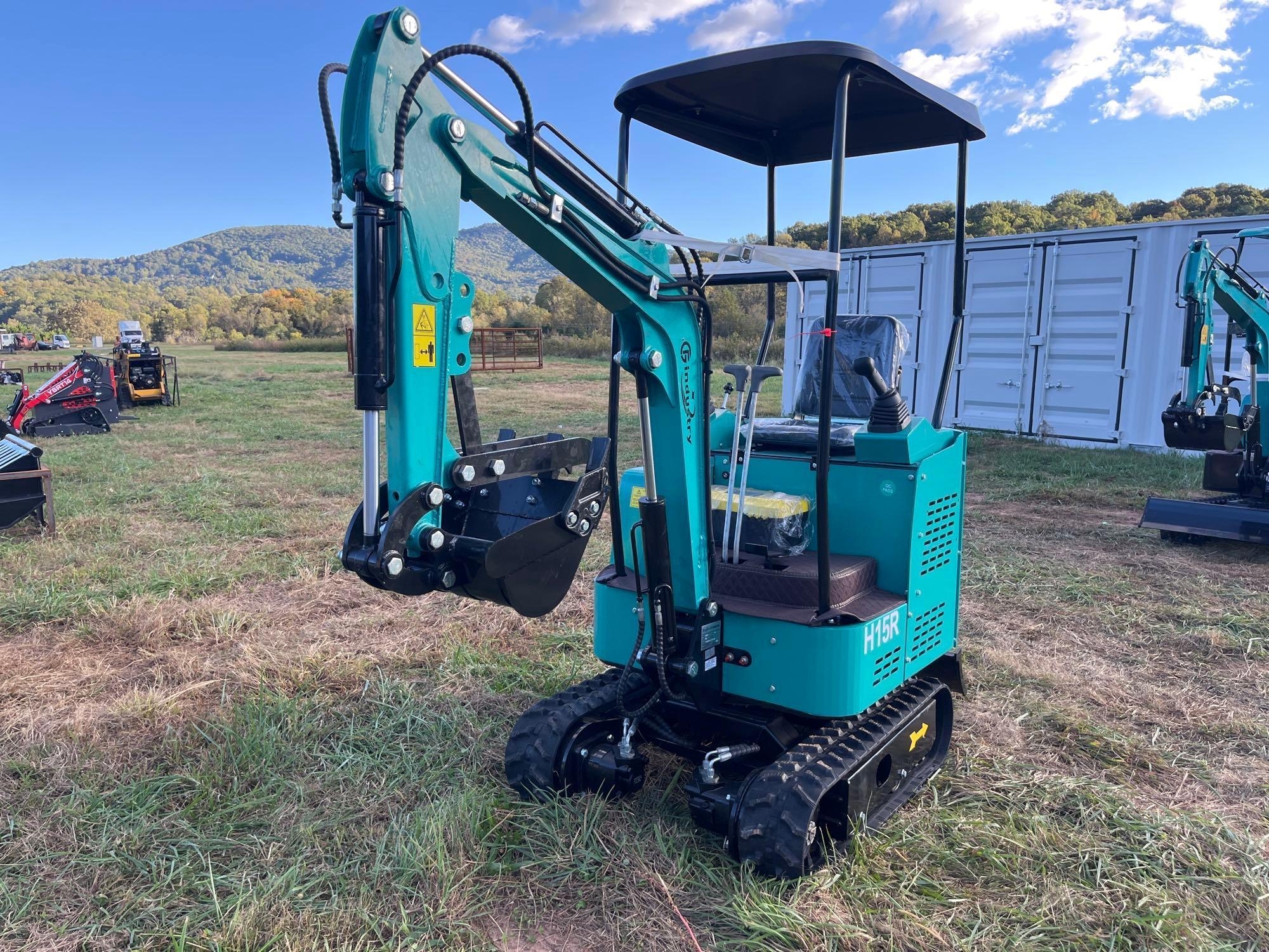 New/Unused CFG Industrial H15R Mini Excavator (A54865)