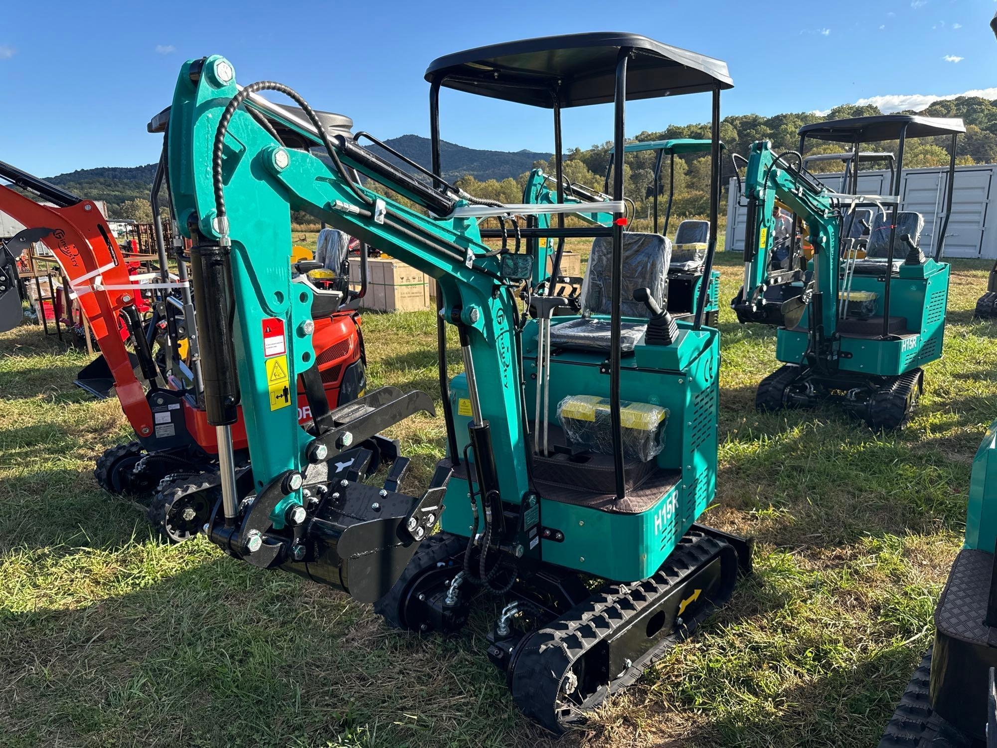 New/Unused CFG Industrial H15R Mini Excavator (A54865)
