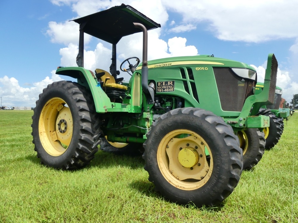 2013 John Deere 6105D (A50120)