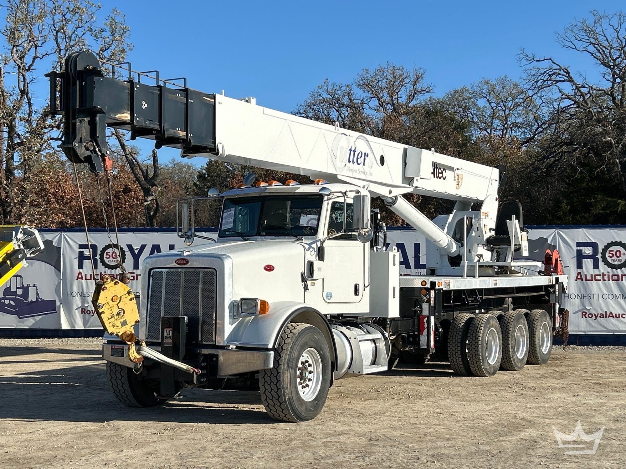 2013 Peterbilt 365 Tri Axle Altec AC38-127S 38 Ton All Terrain Crane Truck (A55973)