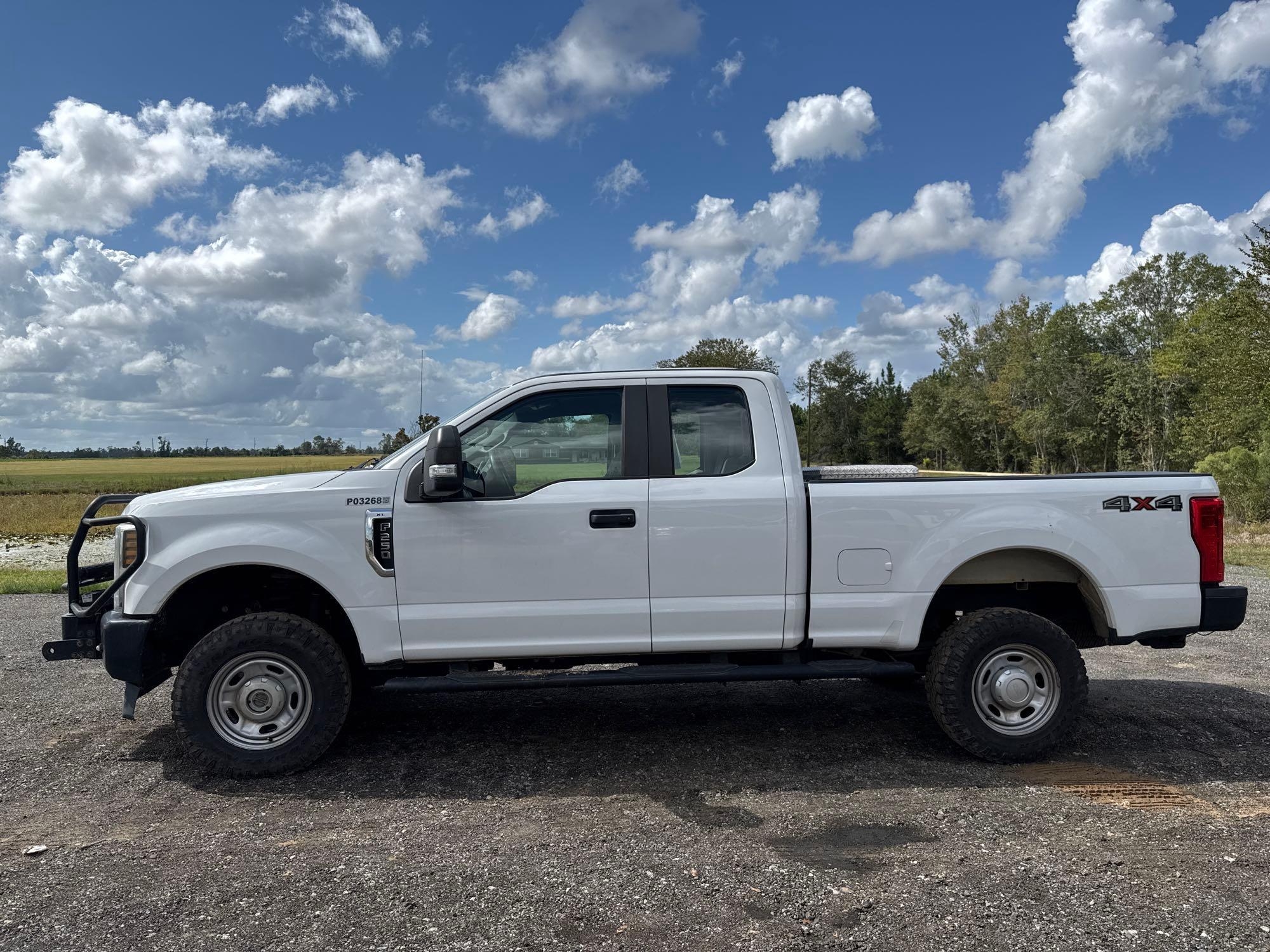 2018 FORD F250 XL EXTENDED CAB TRUCK (A51406)