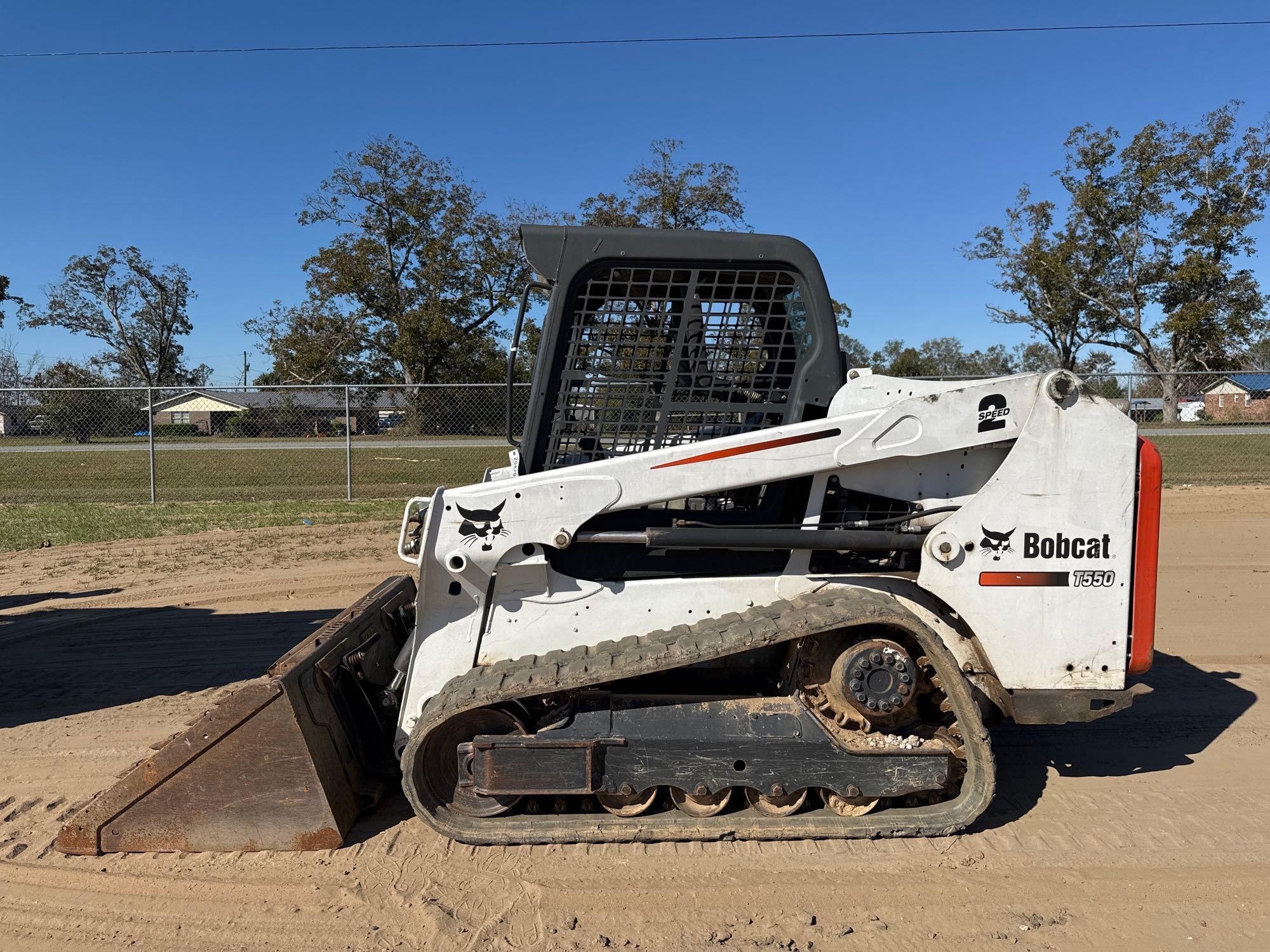 2015 BOBCAT T550 SKID STEER (A52707)