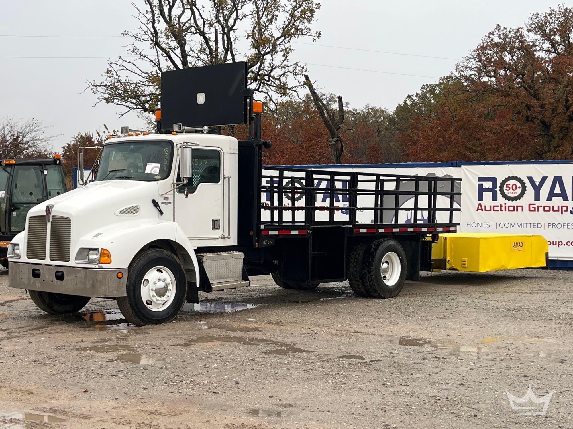 2002 Kenworth T300 TMA Attenuator Truck (A55973)
