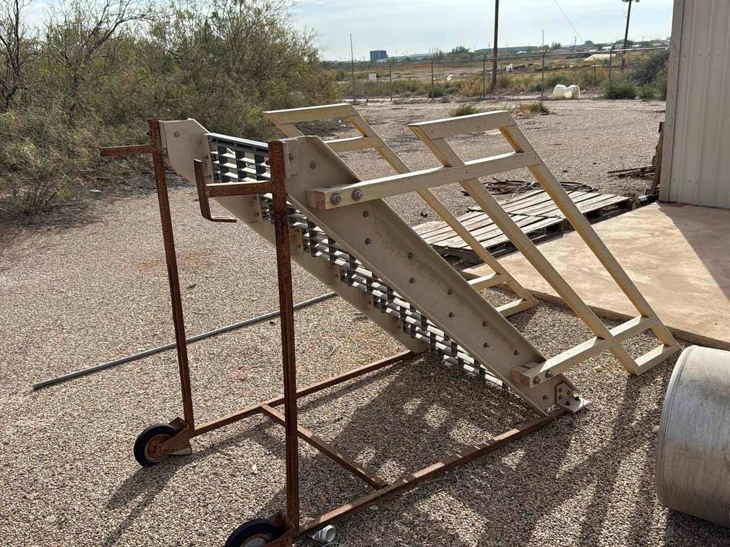 LADDER W/WHEELS (A55745)