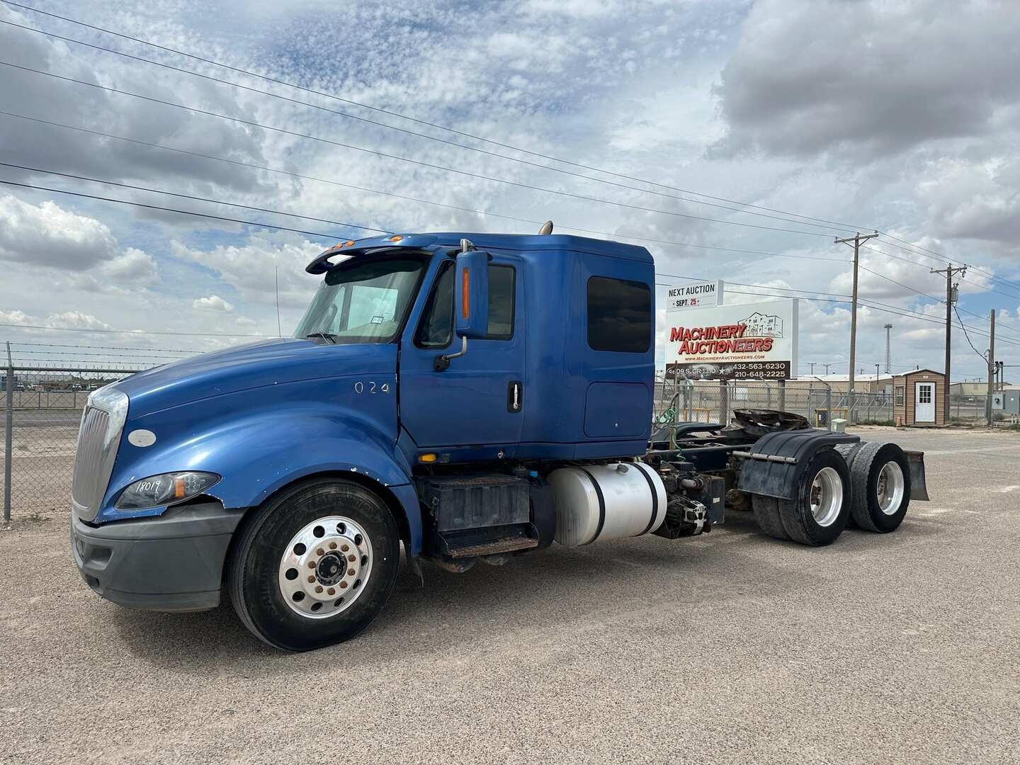 2017 INTERNATIONAL PROSTAR (A53843)