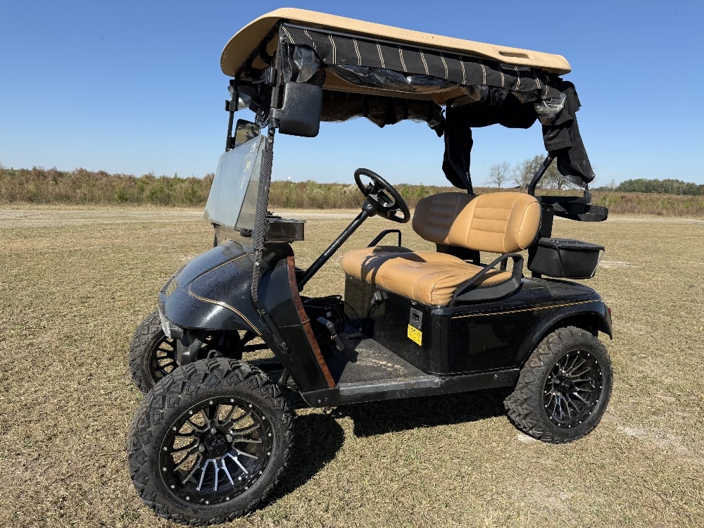 EZ-GO Electric Golf Cart (A60462)