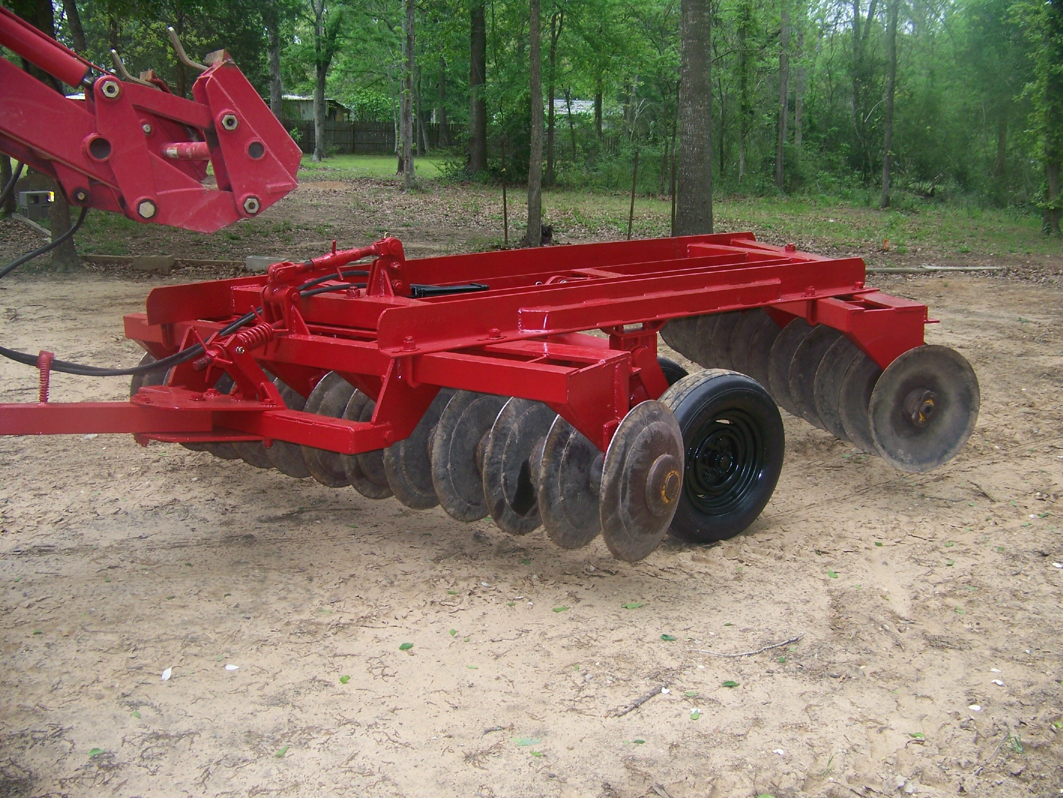 4-2-13 RED Disc Front Angle.jpg