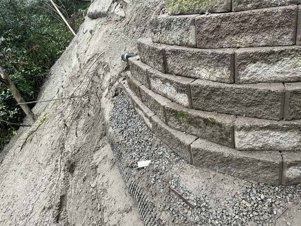 4%22 drain and 1.5%22 wall drains.jpg