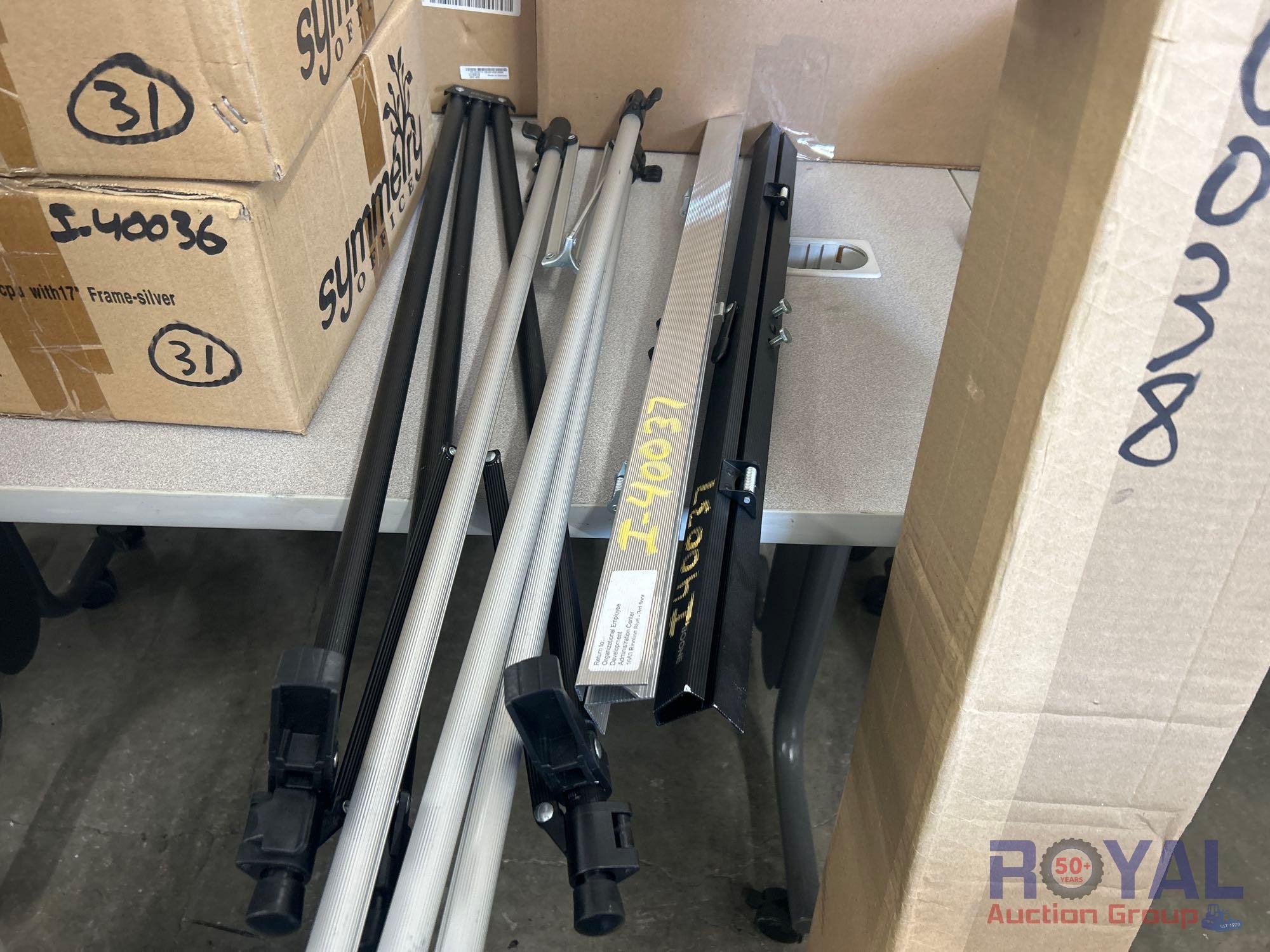 2 Easel Stands (A51695)
