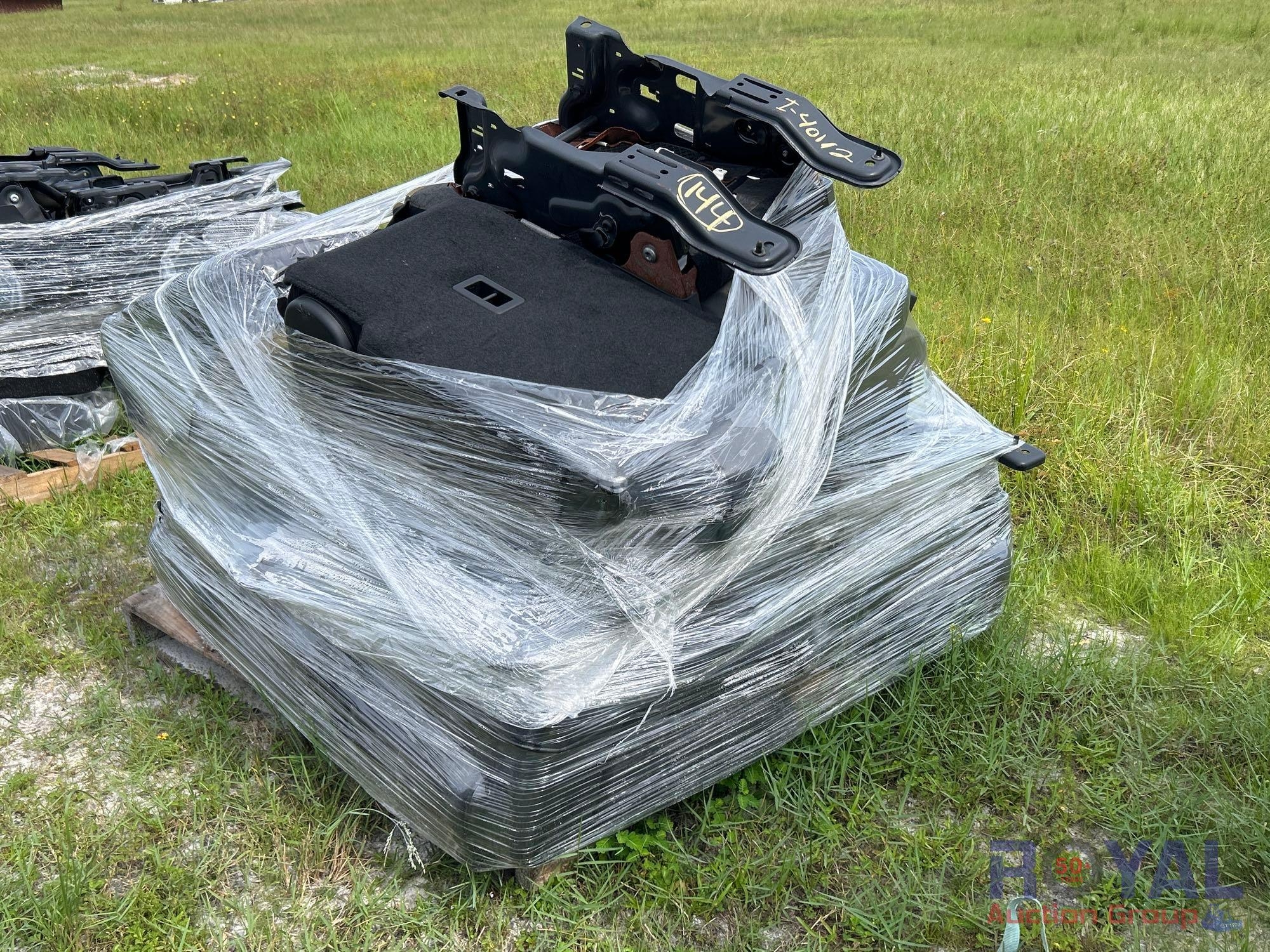 Vehicle Seats (A51695)