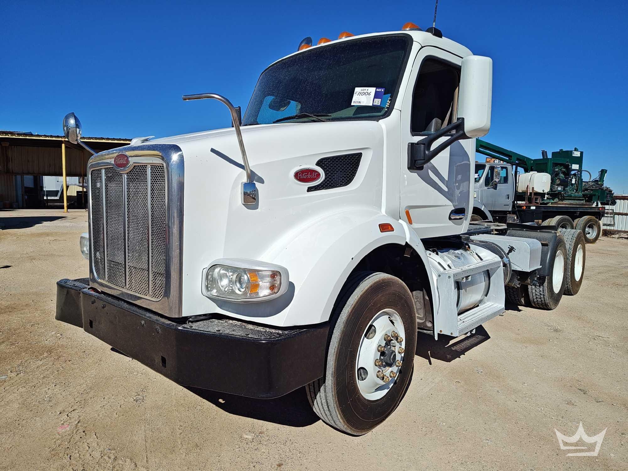 2015 Peterbilt 567 T/A Wet Kit Day Cab Truck Tractor (A55973)