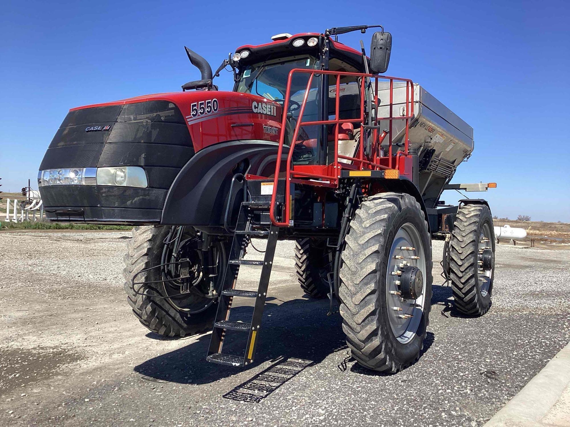 2021 Case Trident 5550 Spreader (A51039)