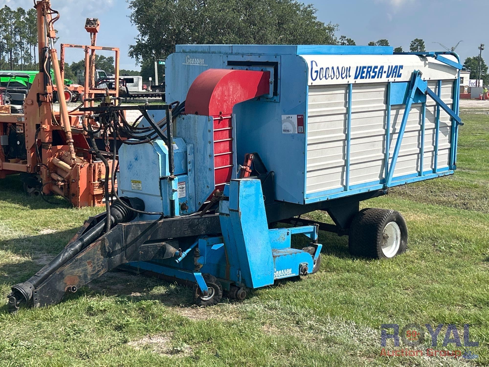 Goosen Versa-Vac Turf Vacuum Tractor Attachment (A49346)