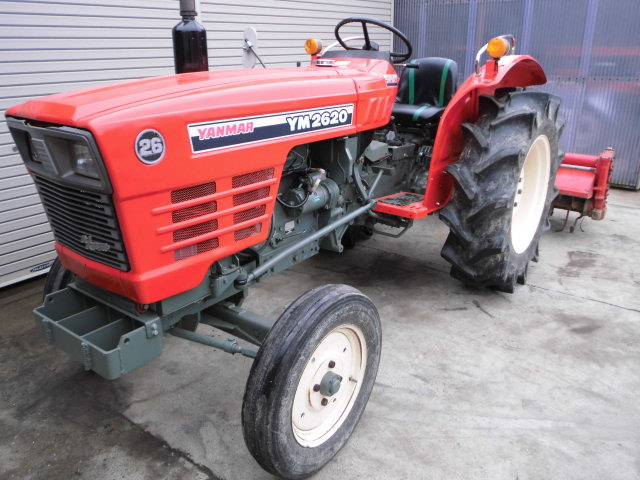 414-yanmar-ym2620-9828.jpg
