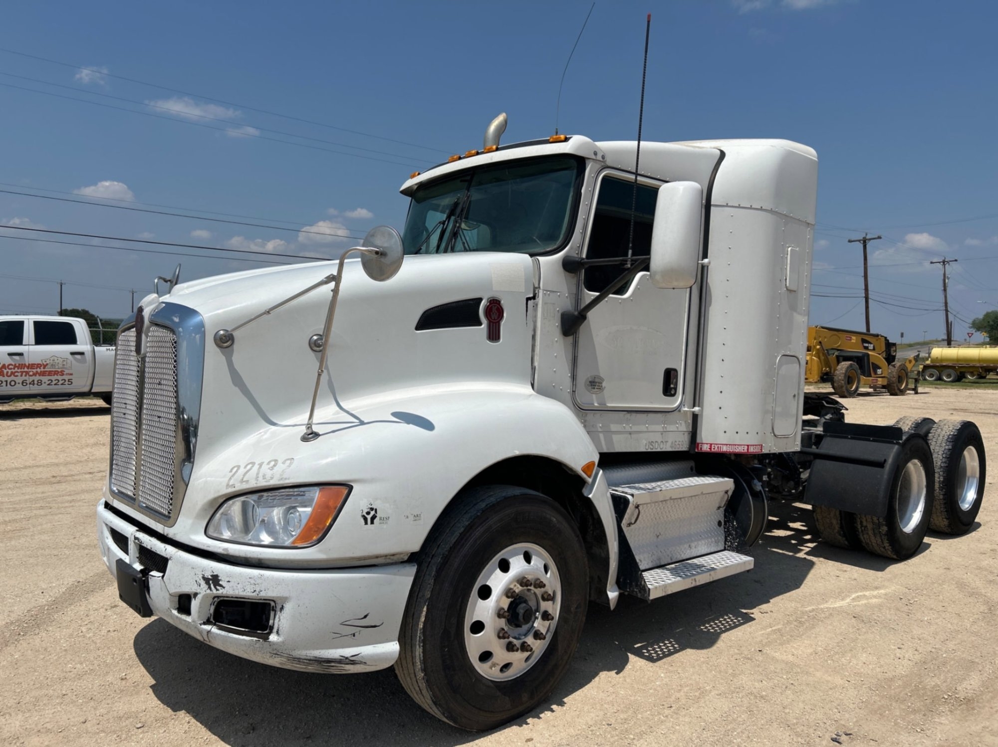 2016 KENWORTH T660 SLEEPER TRUCK (A58214)