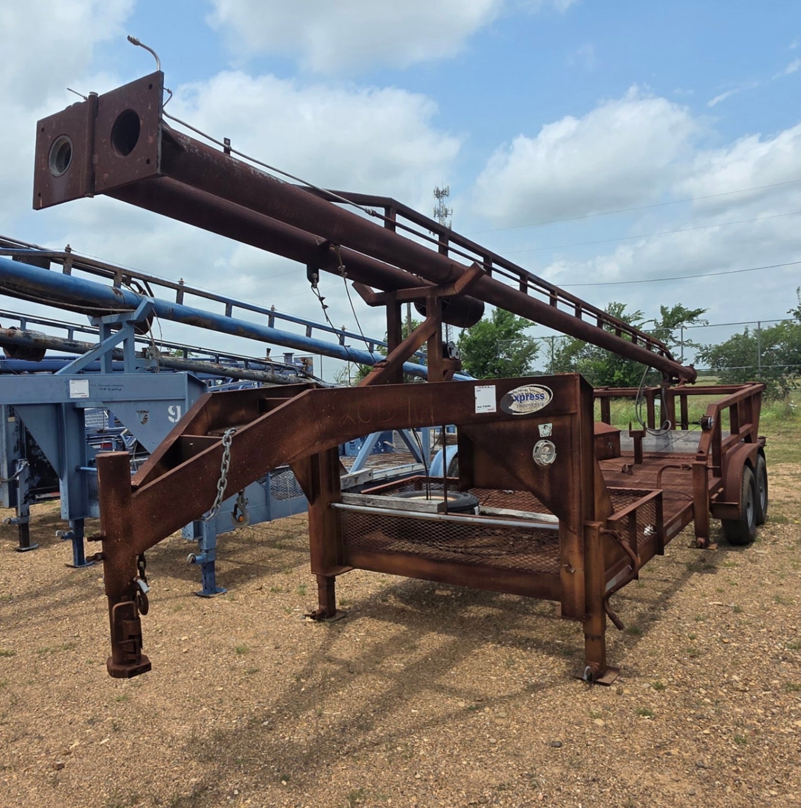 2012 SHOPMADE FLARE STACK GOOSENECK TRAILER (A47001)