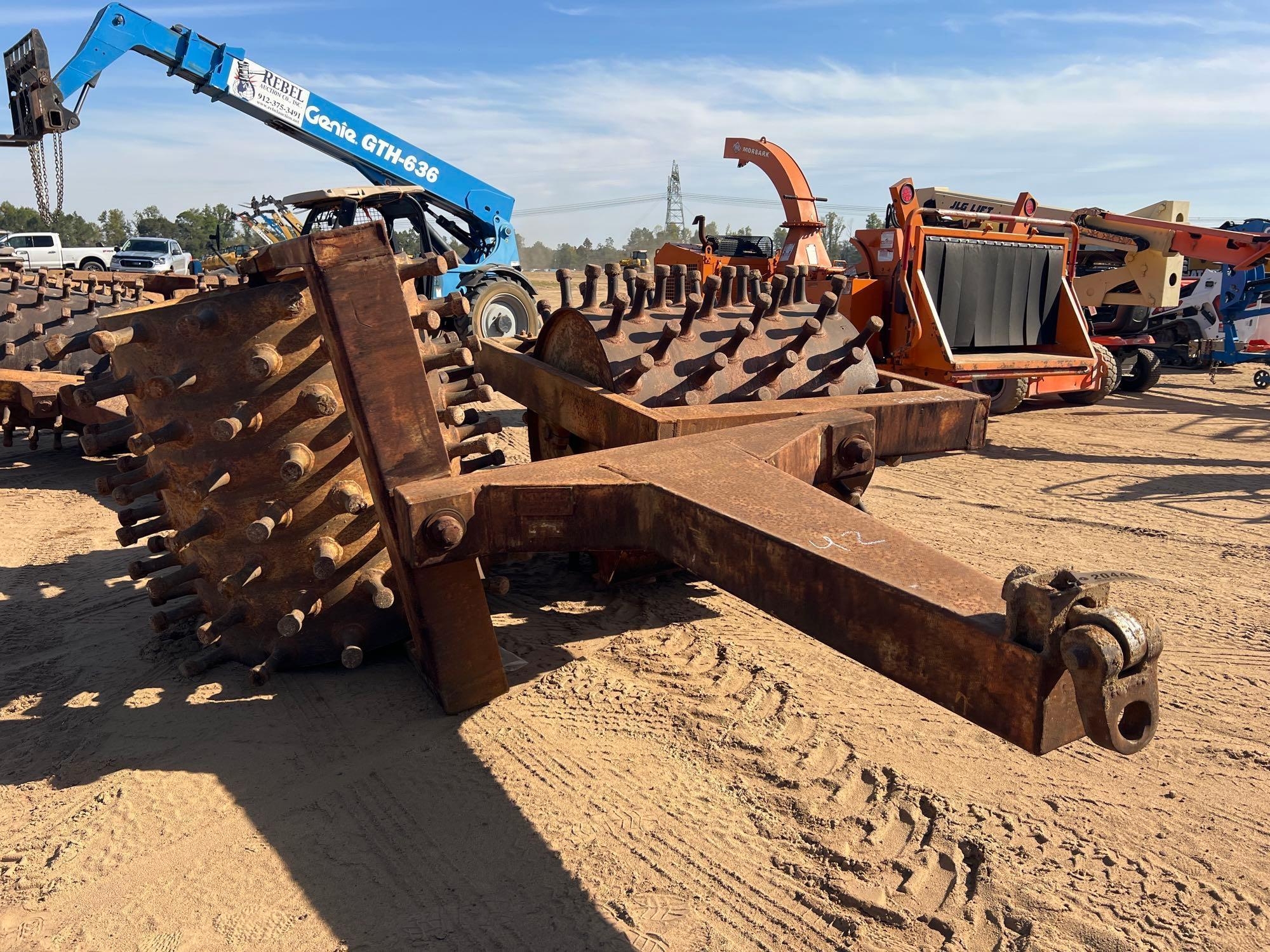 PULL BEHIND SHEEP FOOT COMPACTOR (A52707)