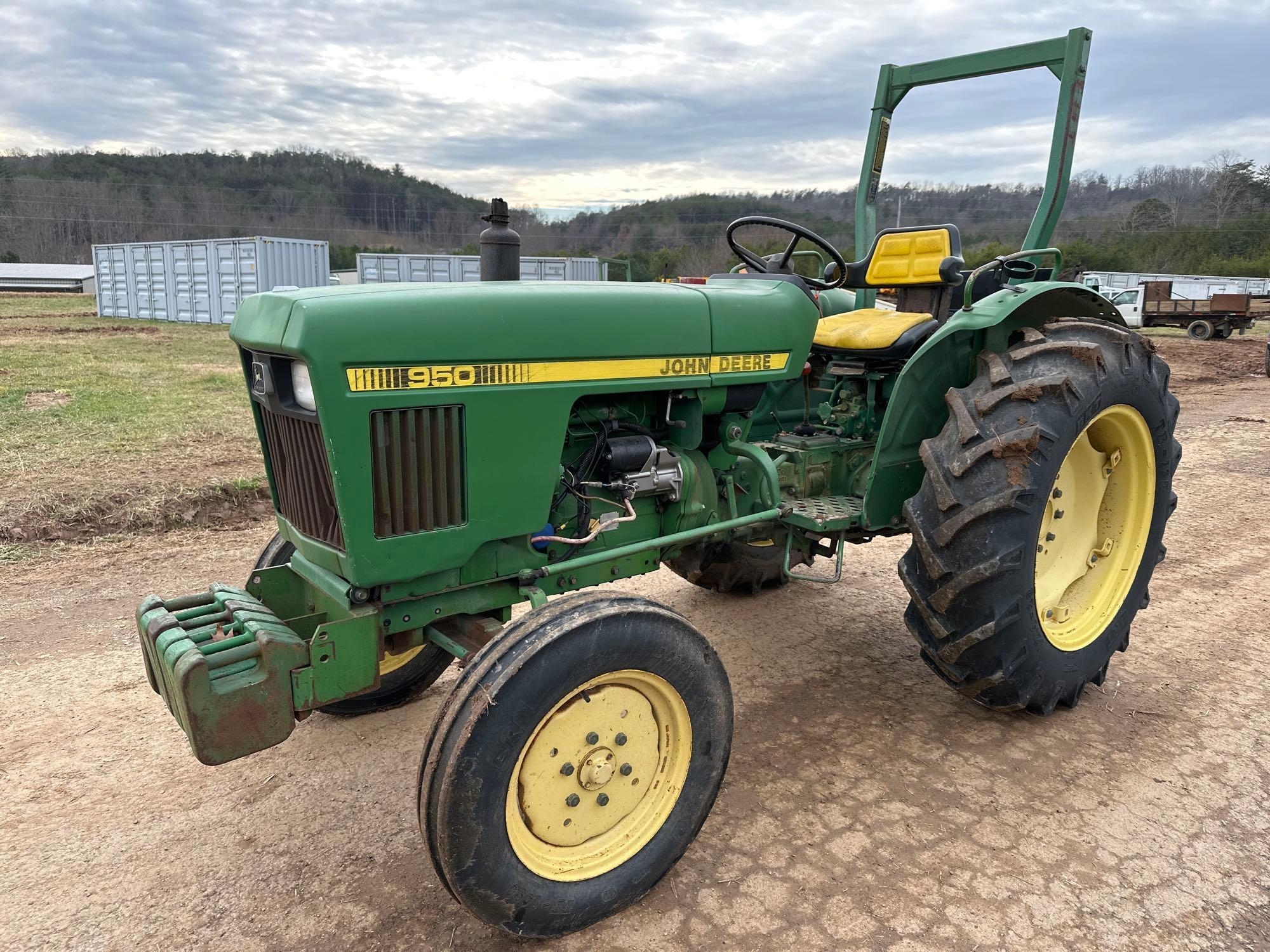 John Deere 950 Tractor (A57453)