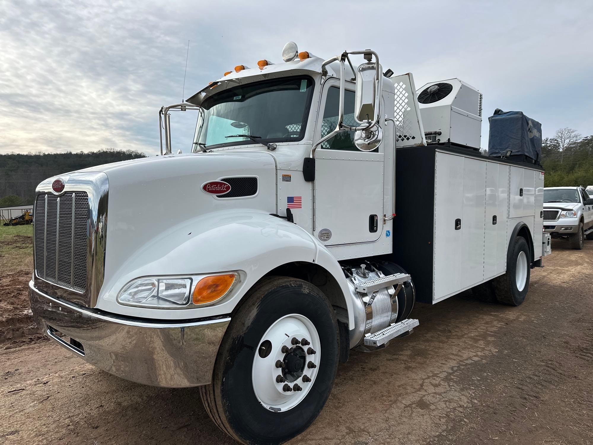 2018 Peterbilt 337 Service Truck, VIN # 2NP2HJ7X8JM421522 (A57453)