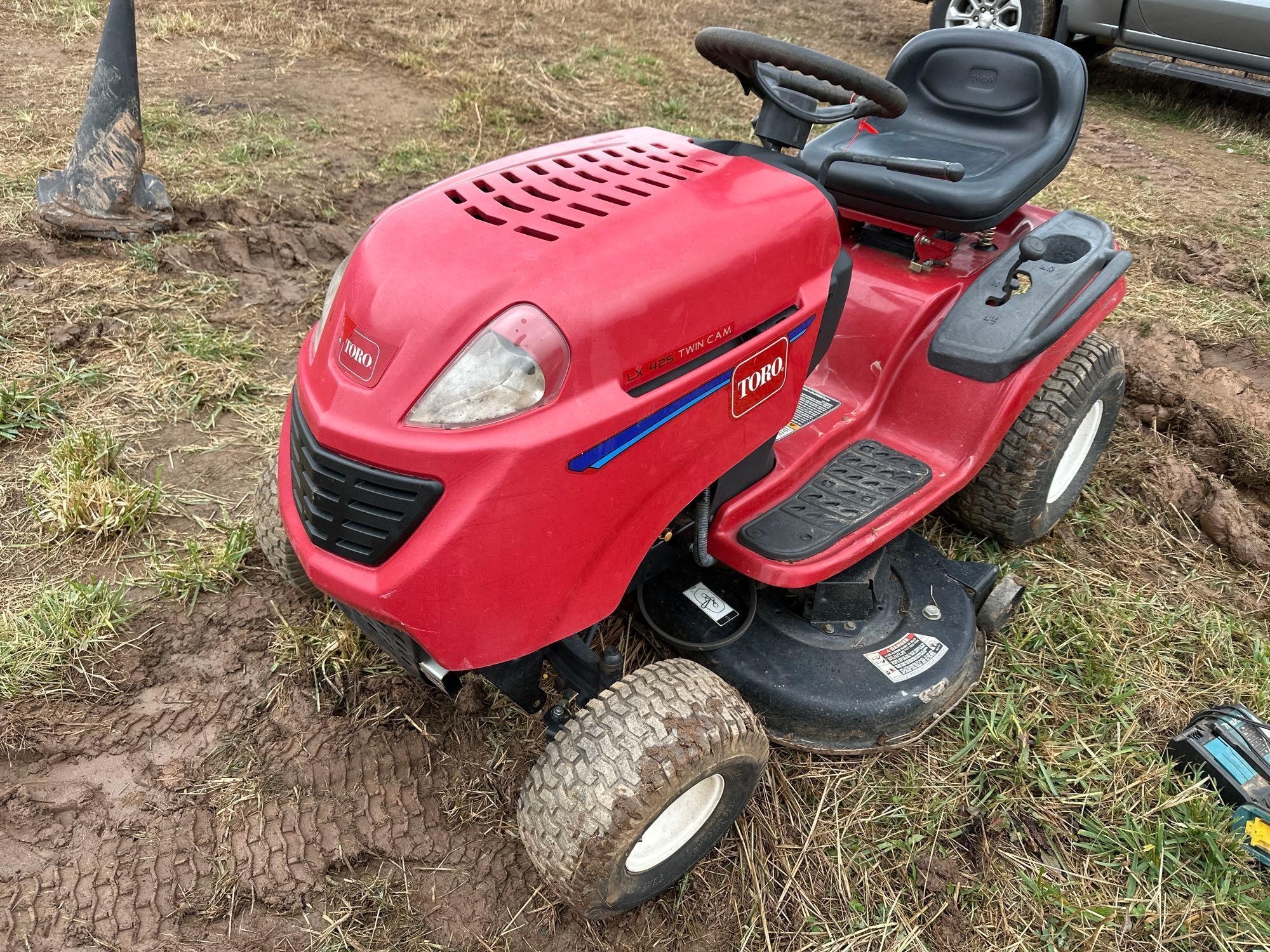 Toro LX 425 Lawn Mower (A57453)