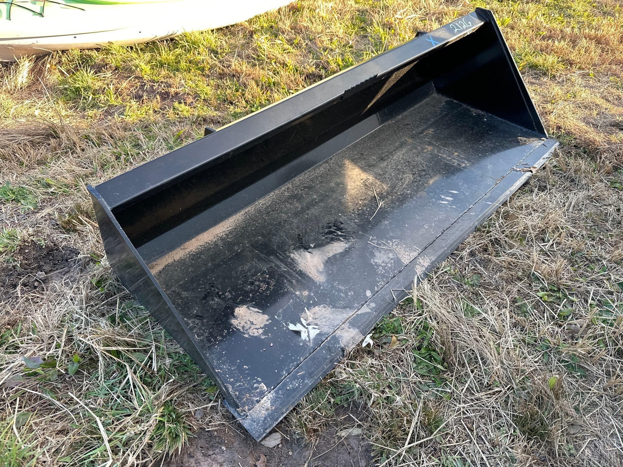 78in Quick Attach Smooth Bucket (A57453)