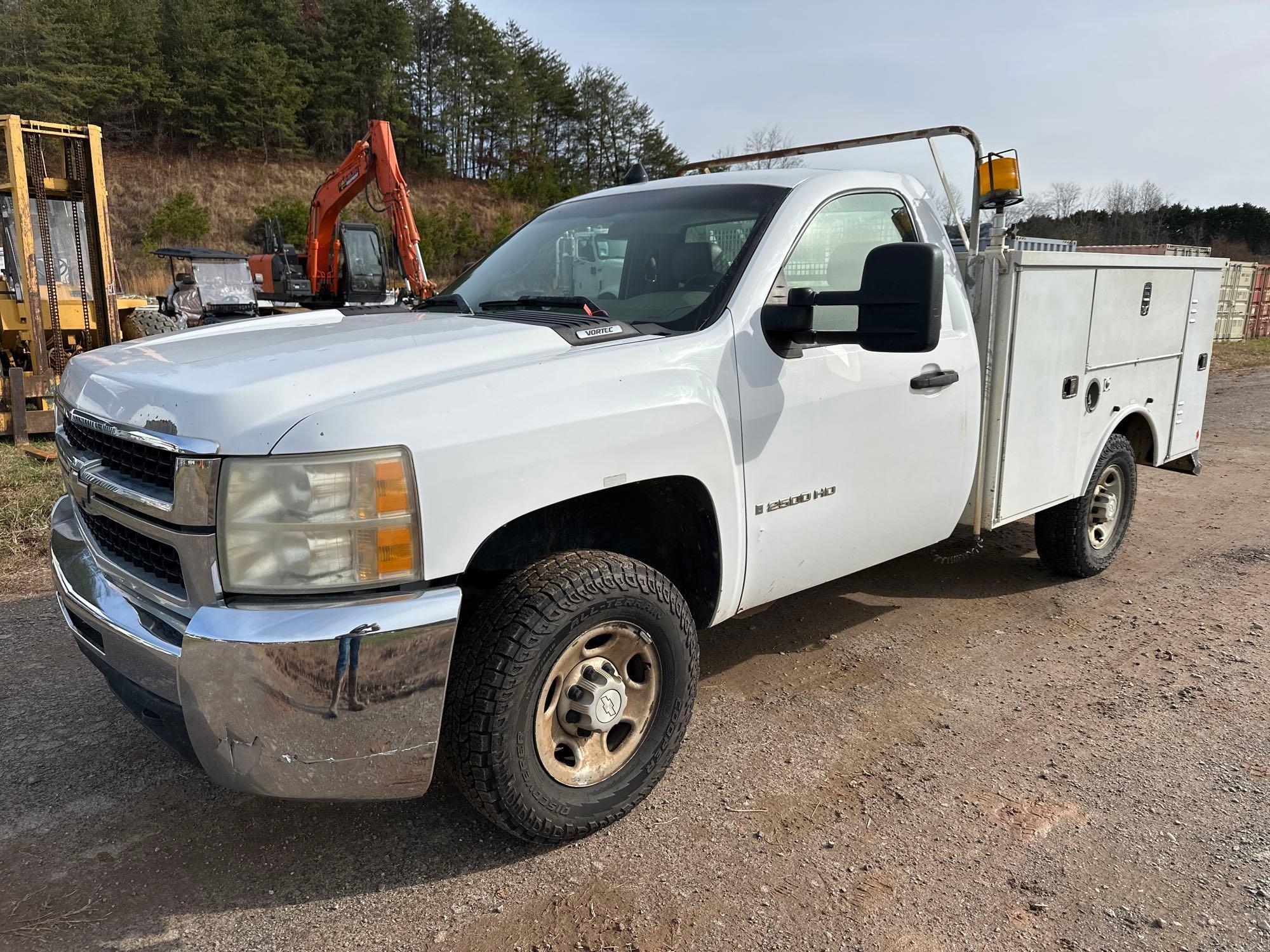 2007 Chevrolet Silverado Service Truck, VIN # 1GBHC24K77E577417 (A57453)