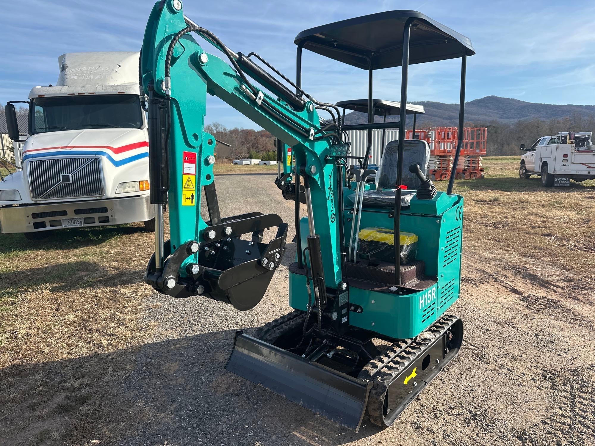 New/Unused CFG Industrial H15R Mini Excavator (A57453)