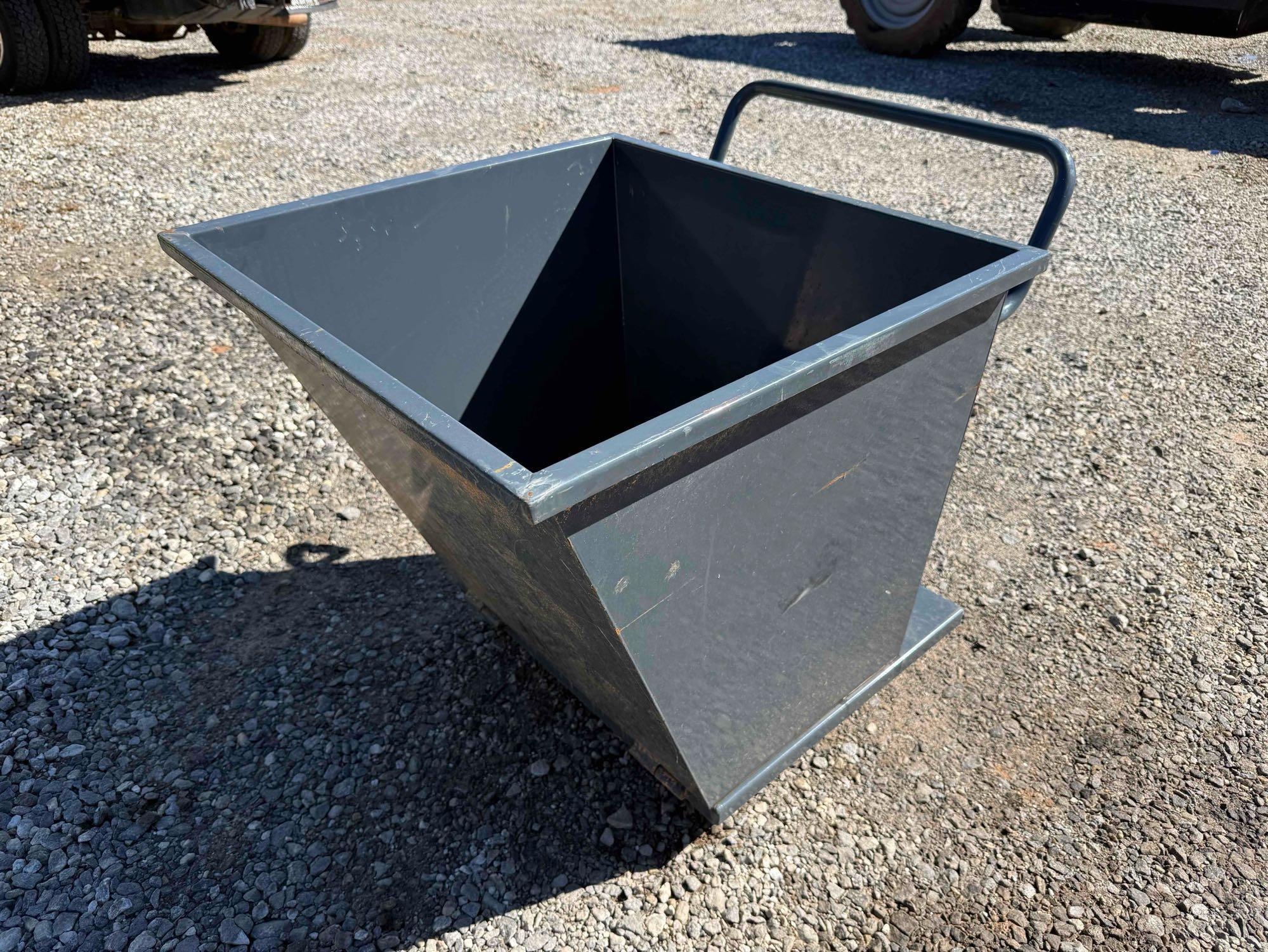 Rolling Dumping Hopper (A54865)