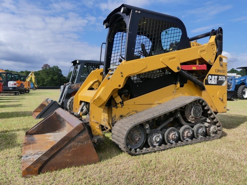 CAT 257D (A50123)