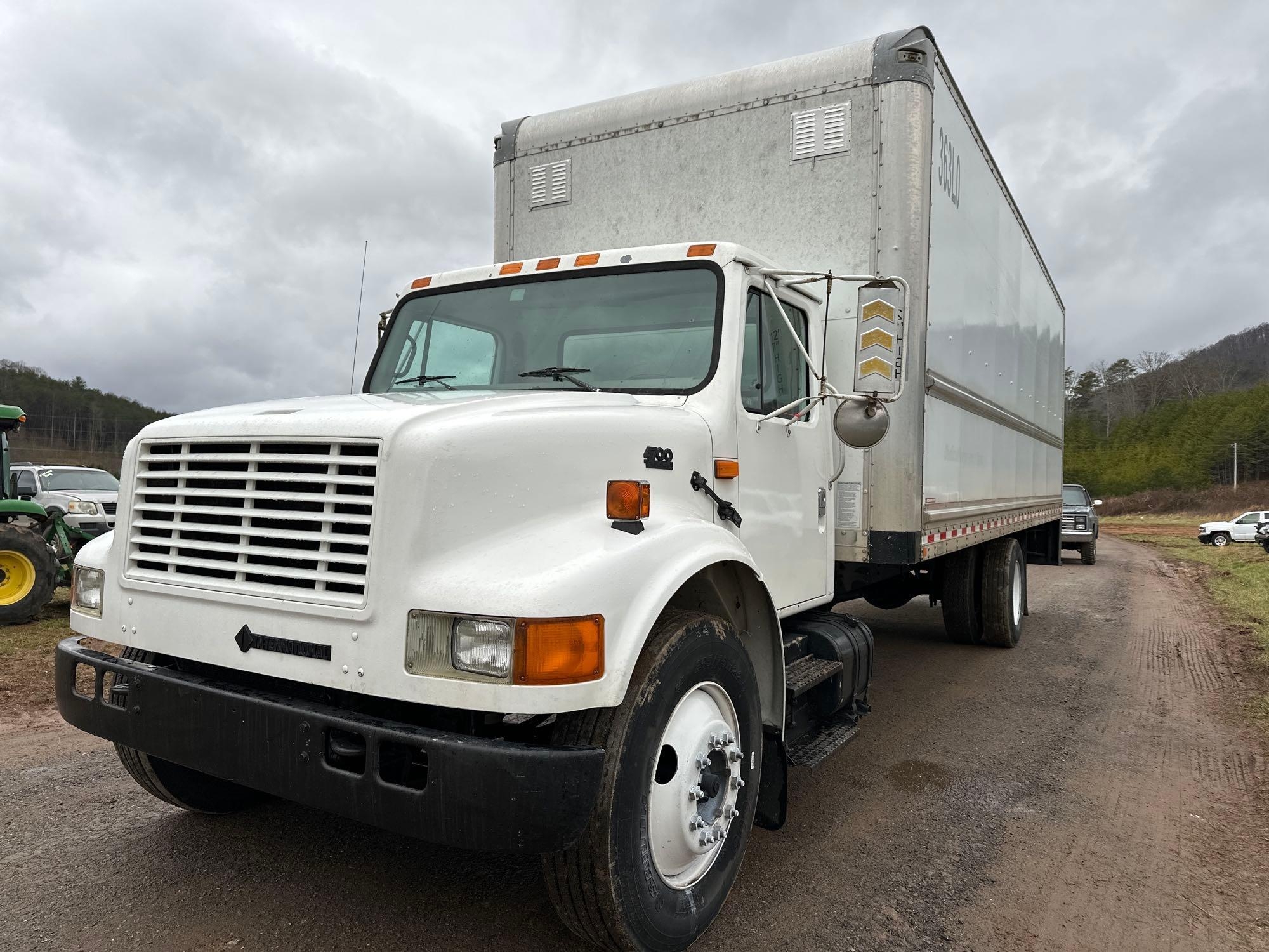 1996 International 4700 Box Truck, VIN # 1HTSCABP2TH265415 (A51572)