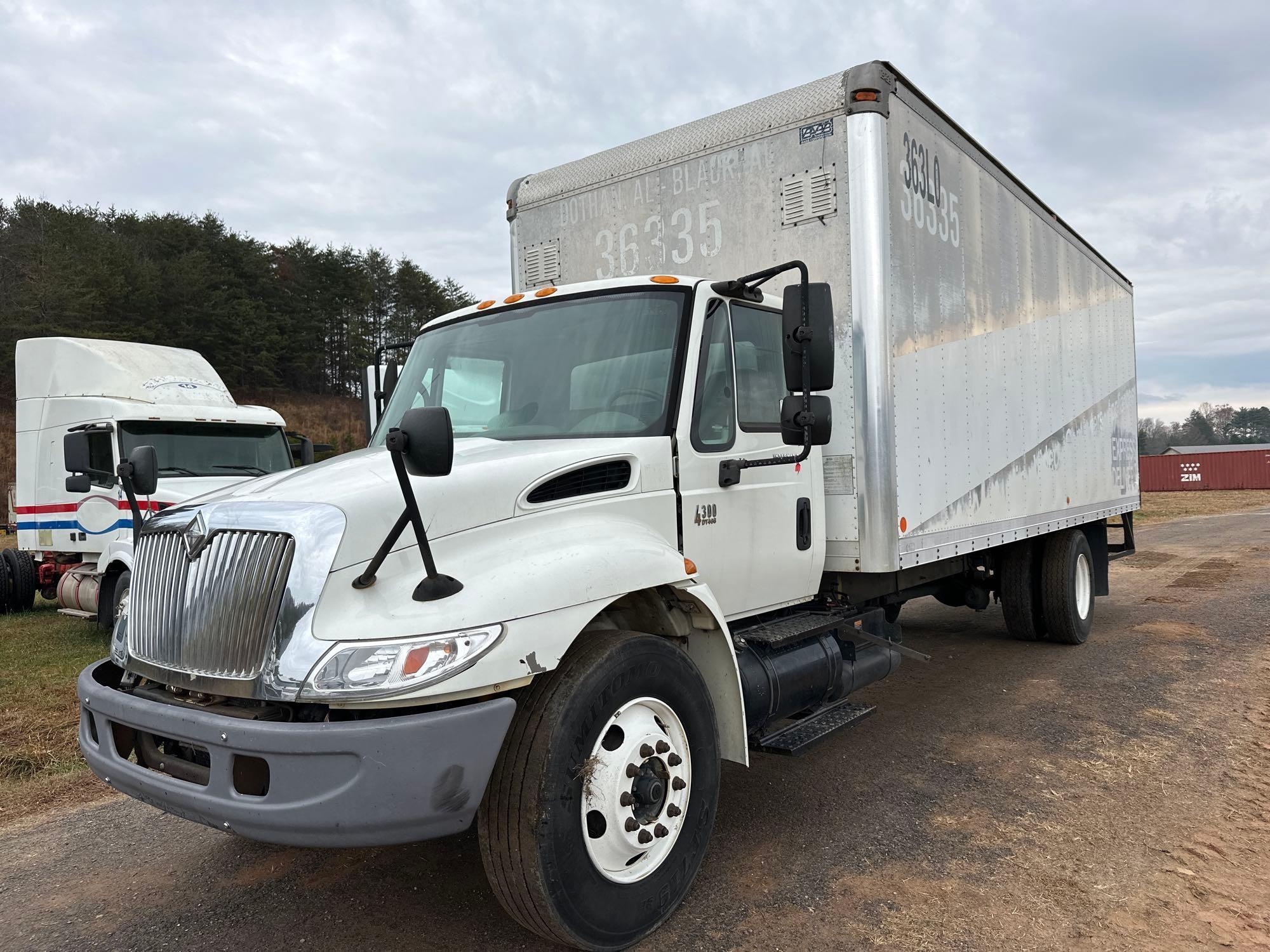 2007 International 4300 Box Truck, VIN # 1HTMMAAL27H513415 (A57453)