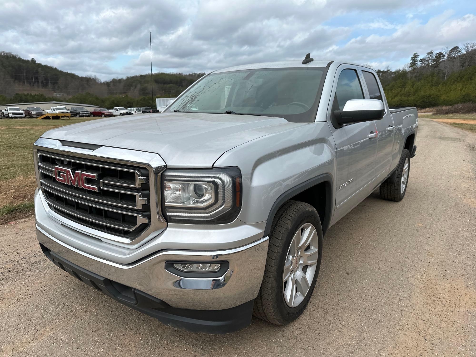 2017 GMC Sierra Pickup Truck, VIN # 1GTR1MEC6HZ115515 (A44391)