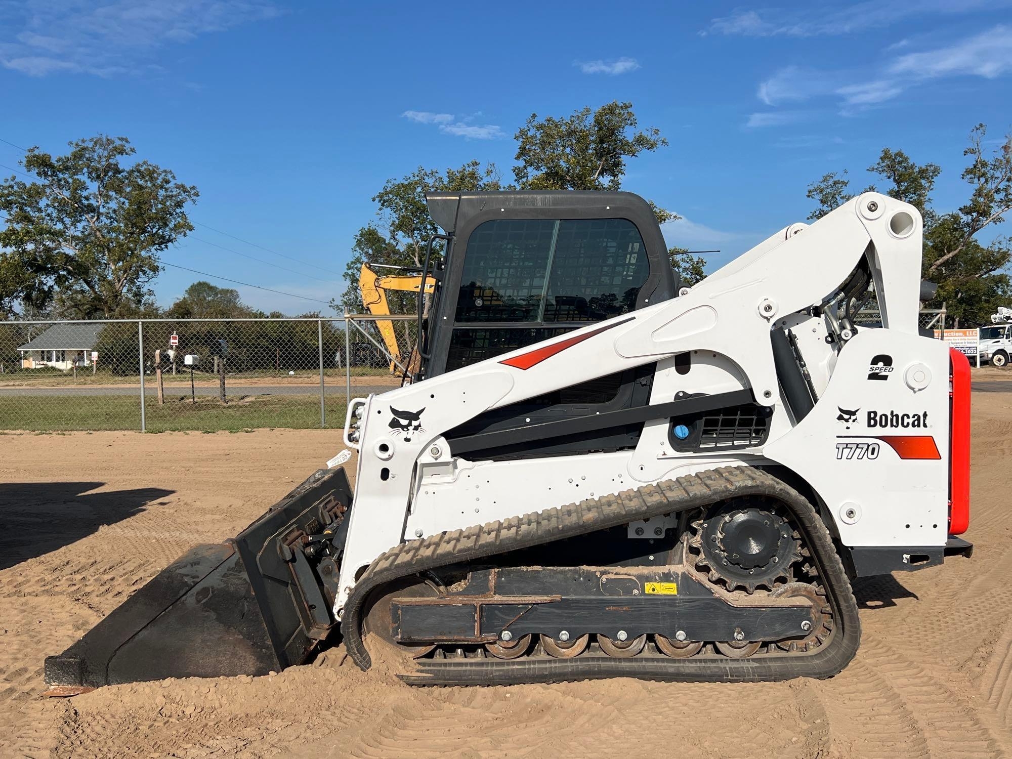 2023 BOBCAT T770 SKID STEER (A52705)