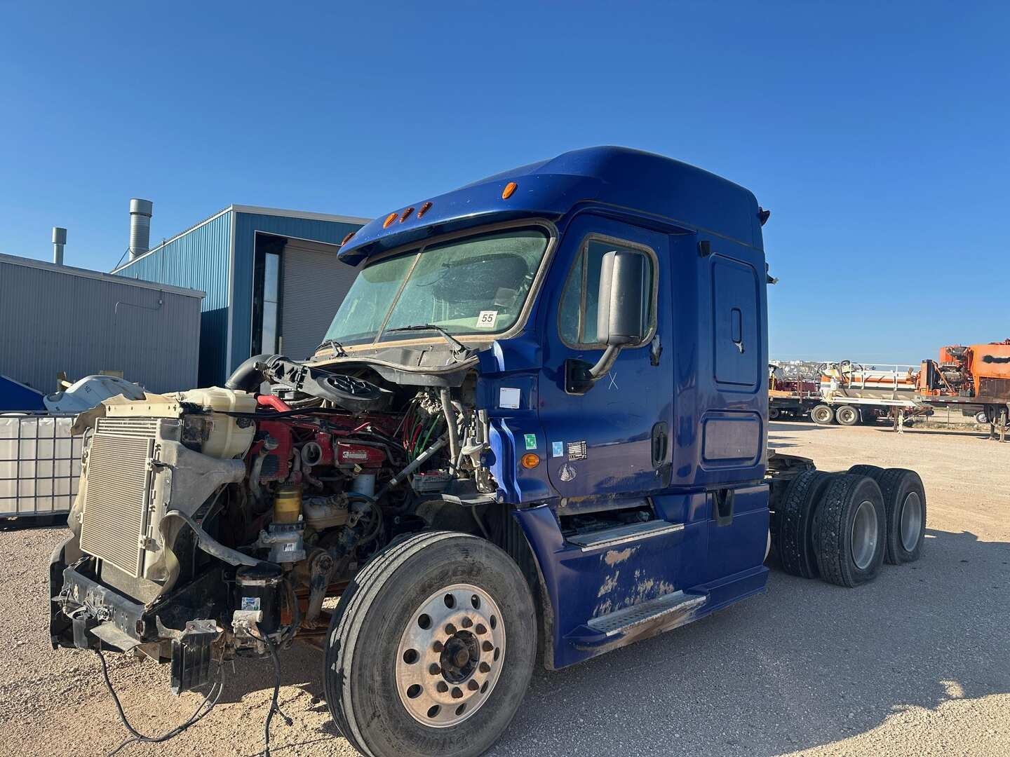 2014 FREIGHTLINER  CASCADIA (INOPERABLE) (A53843)