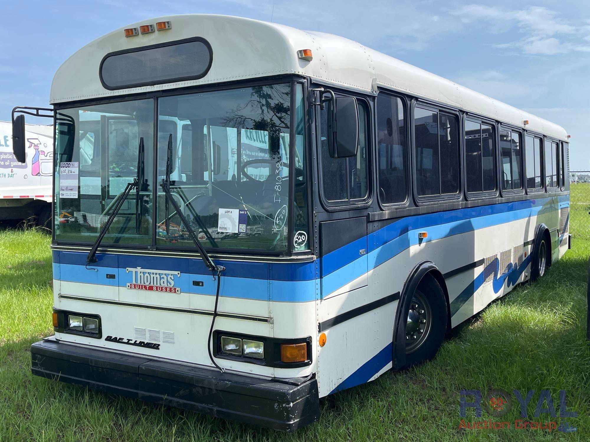 2000 Thomas Built Saf-T-Liner MVP-ER Transit Passenger Bus (A51692)