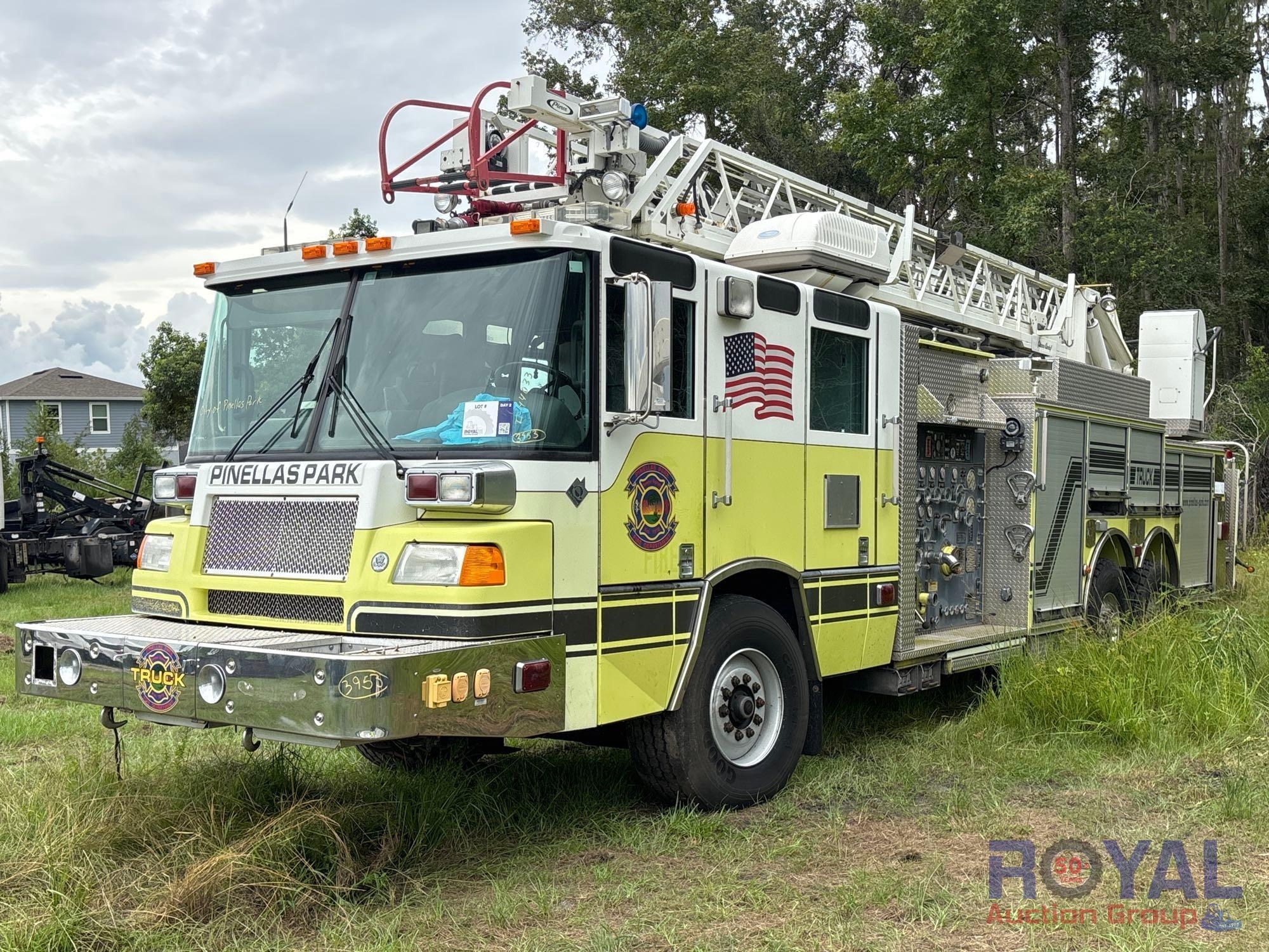 2003 Pierce 75ft Ladder Fire Truck (A51692)