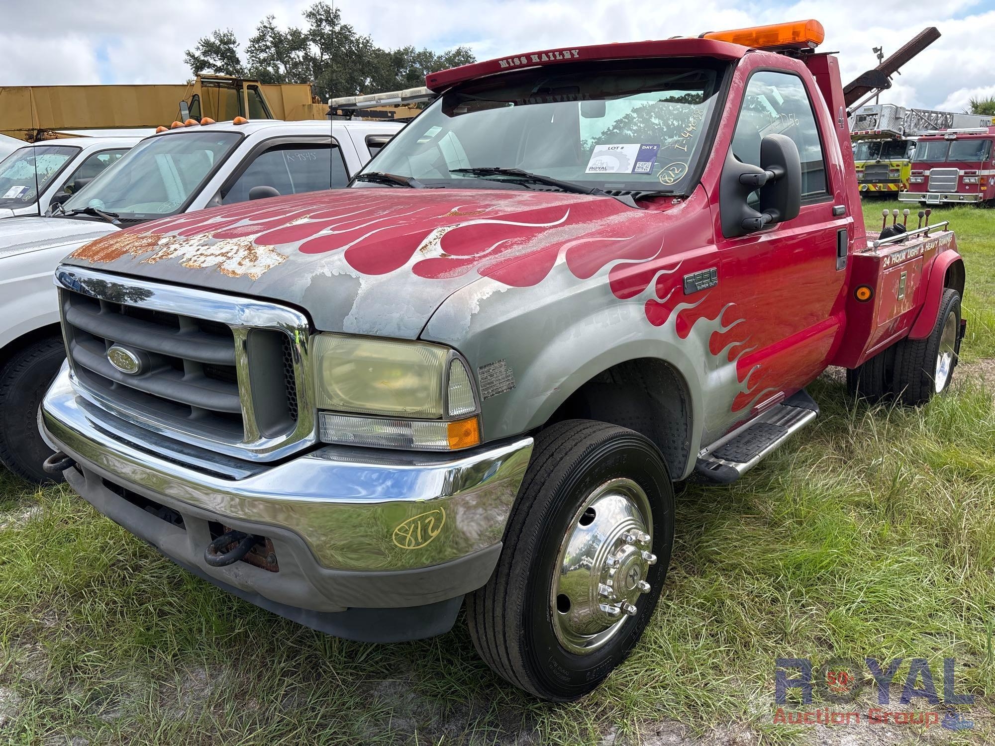 2004 Ford F-550 Wrecker Truck (A51692)