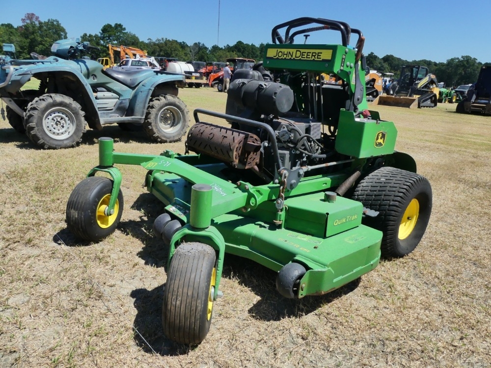 2017 John Deere 652R (A50123)