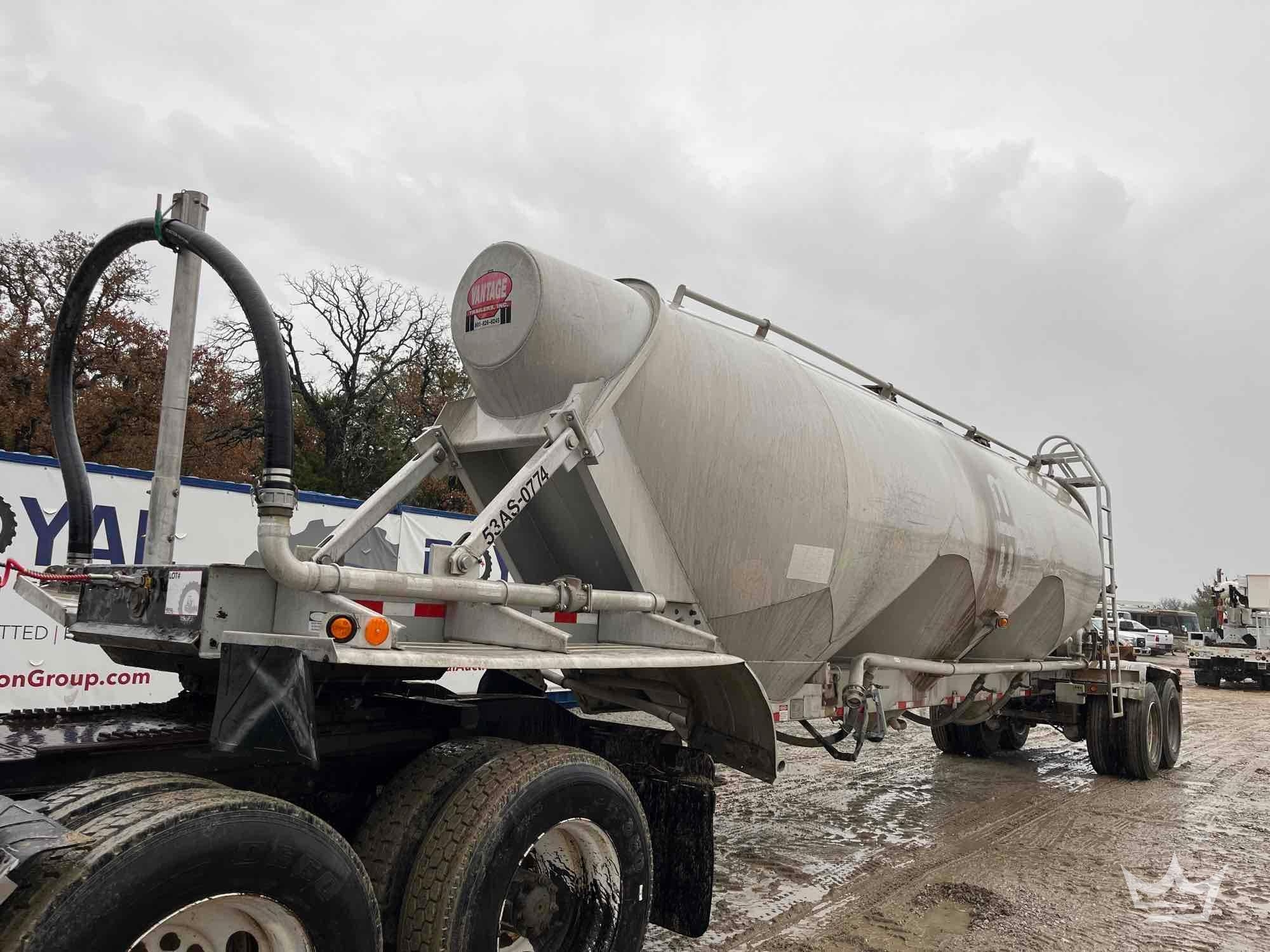 2007 Vantage P-42-1000 42ft. T/A Dry Bulk Pneumatic Tank Trailer (A55973)