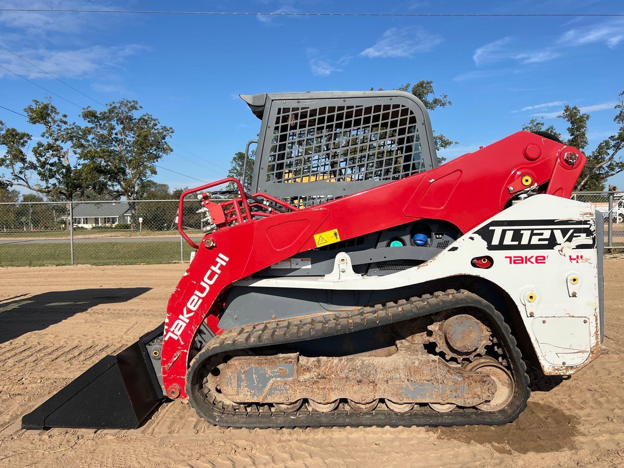 2022 TAKEUCHI TL12V2 SKID STEER (A52705)