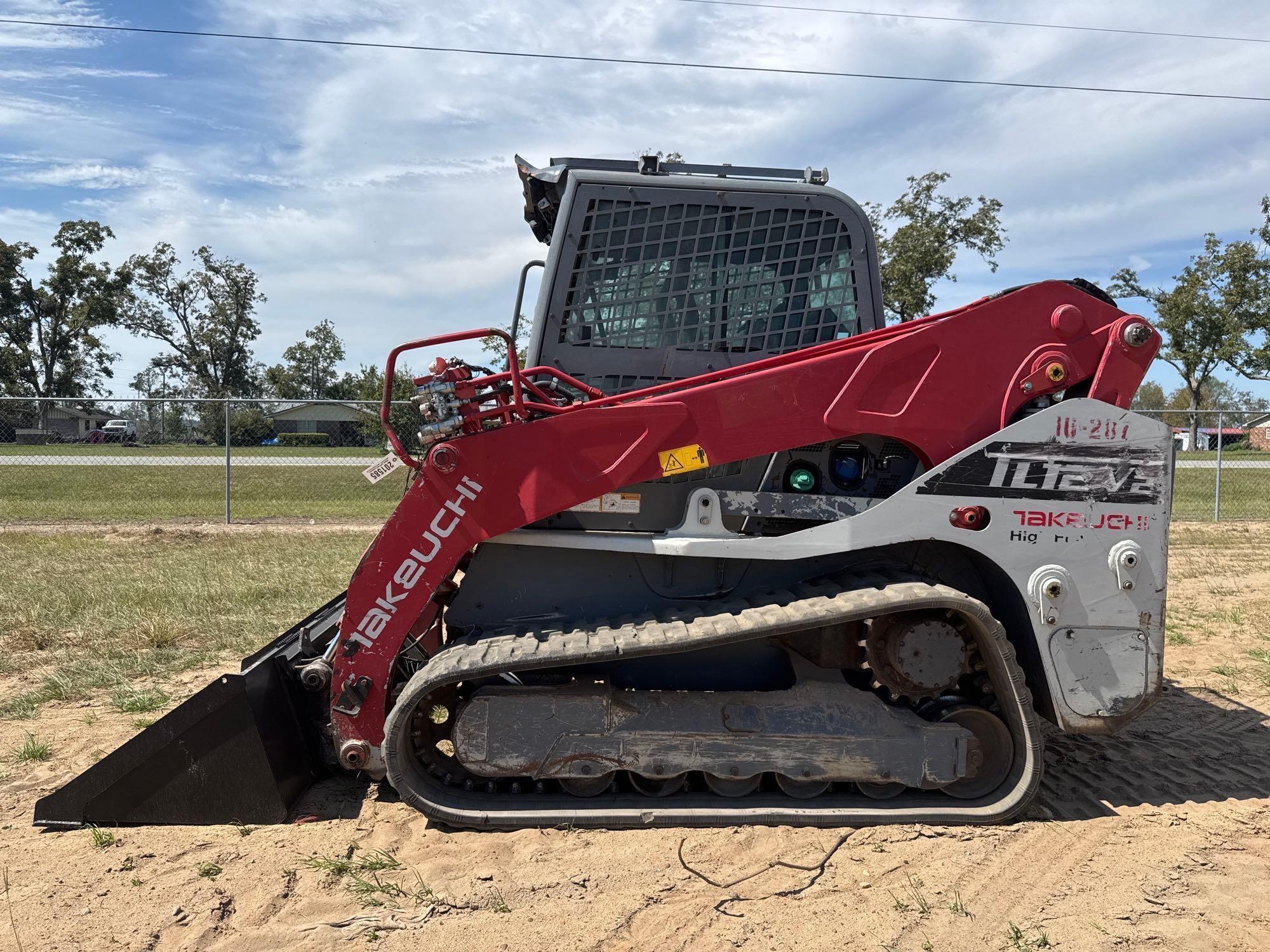 2021 TAKEUCHI TL12V2 SKID STEER (A52705)