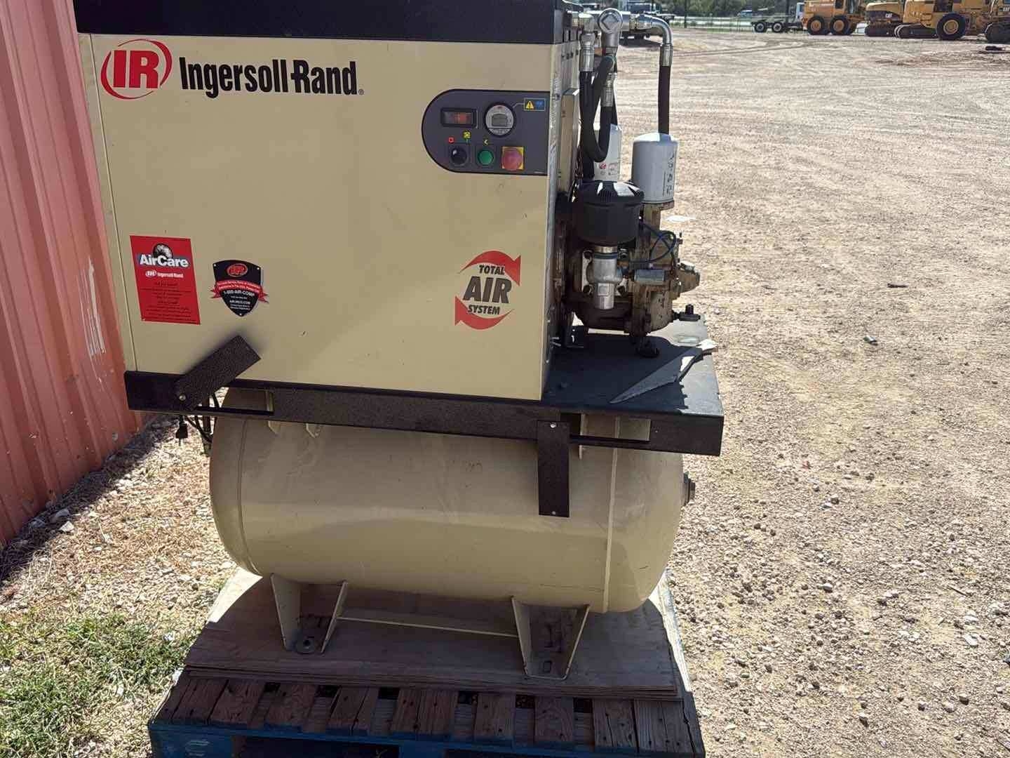 INGERSOLL RAND COMPRESSOR (A50854)