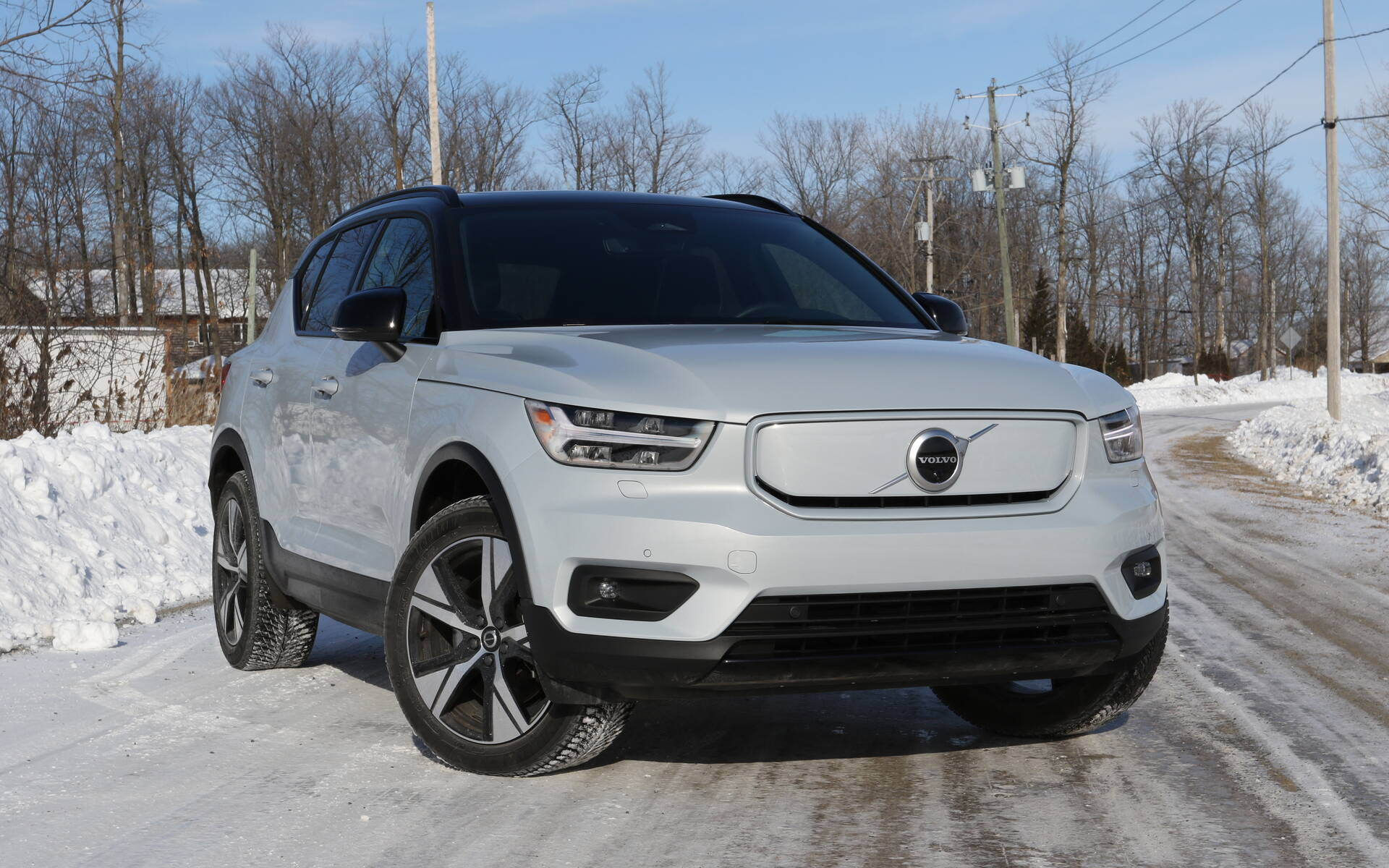 460644-volvo-xc40-recharge-2021-ne-m-appelez-plus-polestar.jpeg