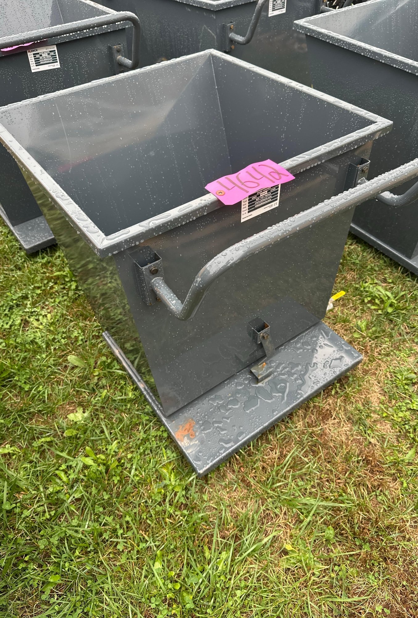 UNUSED Wheeled Dump Hopper (A47477)