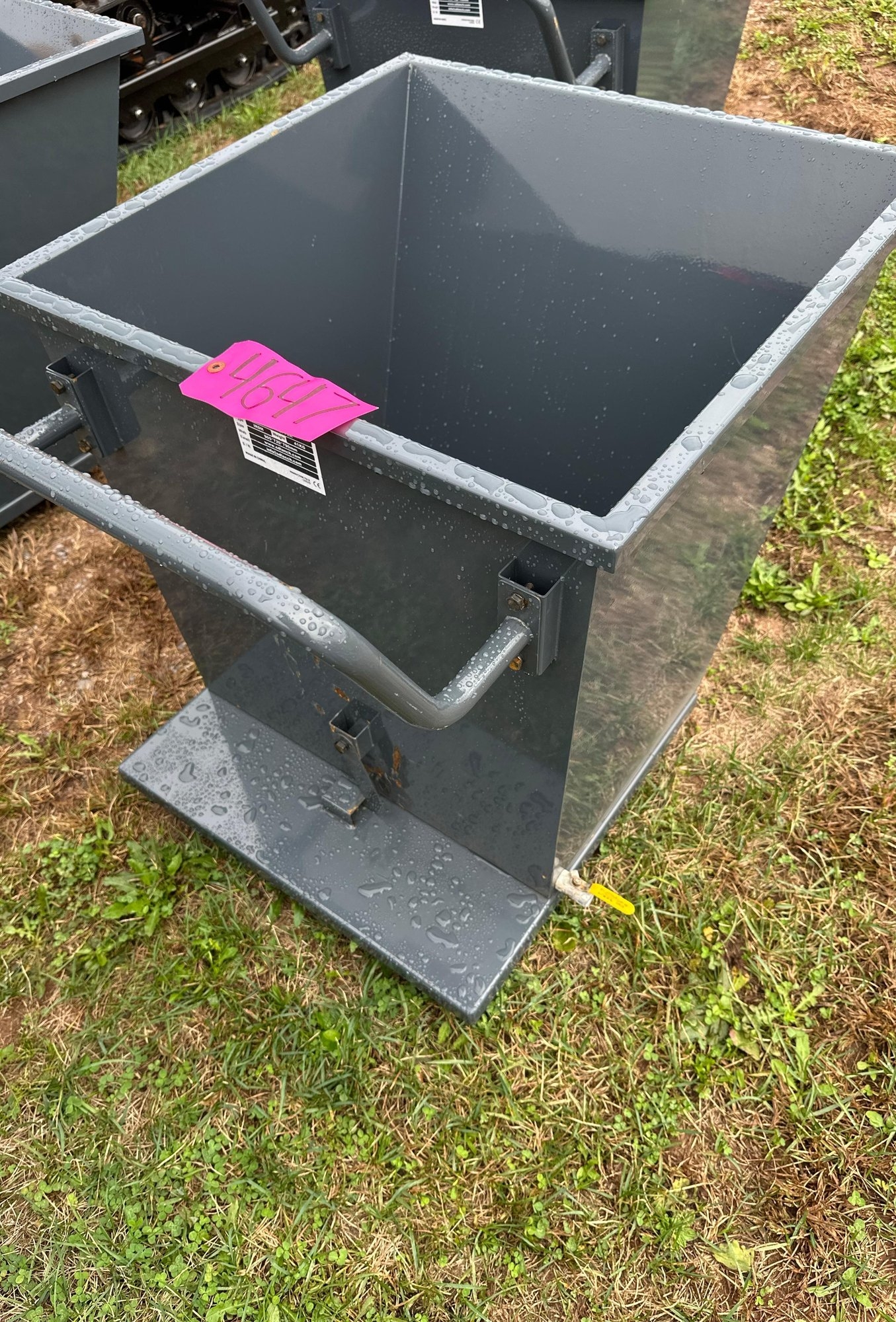 UNUSED Wheeled Dump Hopper (A47477)