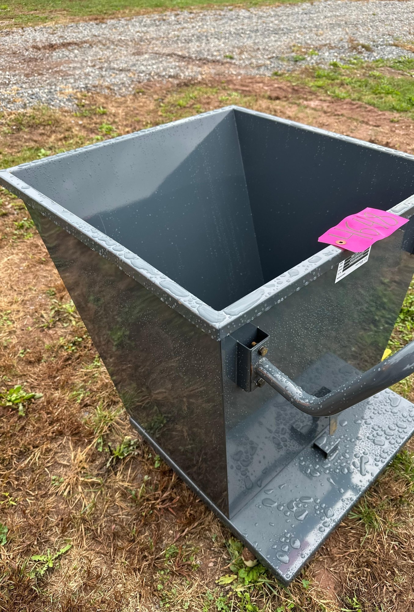 UNUSED Wheeled Dump Hopper (A47477)