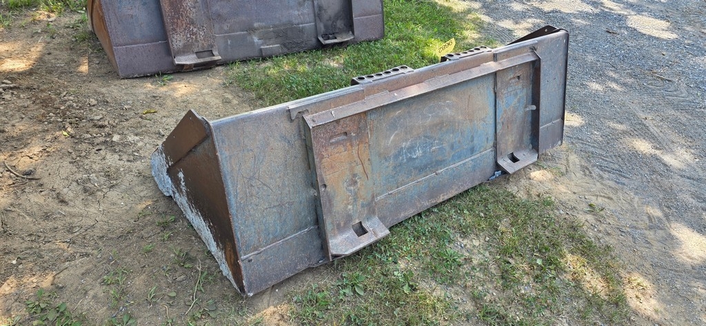 66" Skidloader Tooth Bucket (A50774)