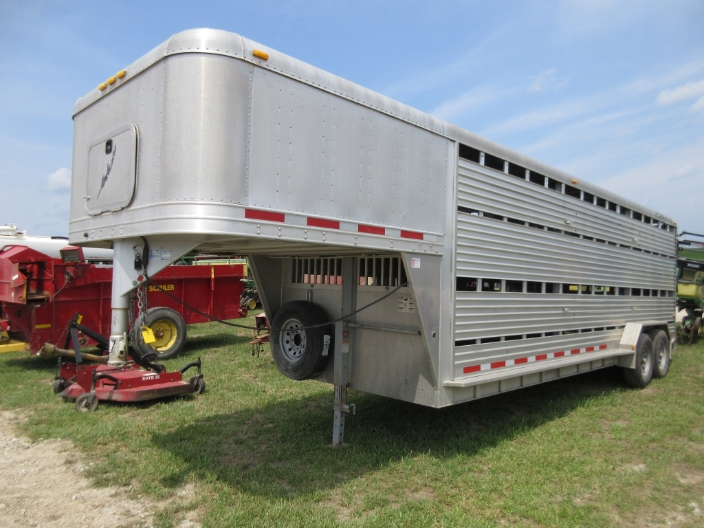 2005 Featherlite Double Deck Stock Trailer (A50514)